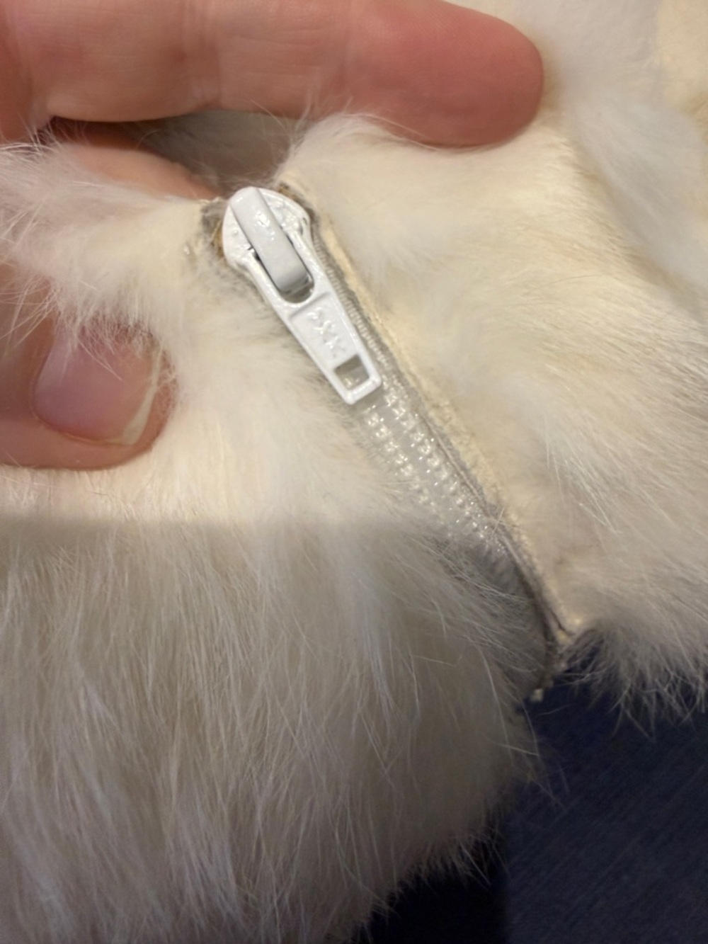 RARE Vintage White & Silver Quilted Baby Phat Boots Sz 10 Boots With The Fur Y2K - Picture 11 of 15